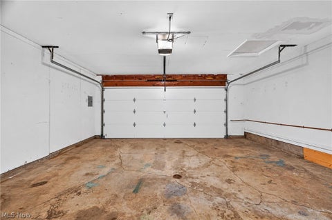 Tiny photo for 5599 Grove Avenue, Mentor, OH 44060 (MLS # 5257437)
