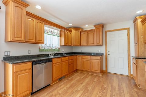 Tiny photo for 3804 Psolla Street NE, Canton, OH 44721 (MLS # 5201165)