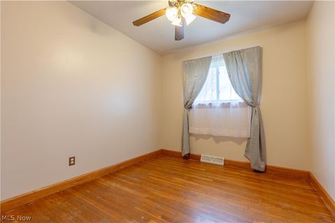 Tiny photo for 3804 Psolla Street NE, Canton, OH 44721 (MLS # 5201165)