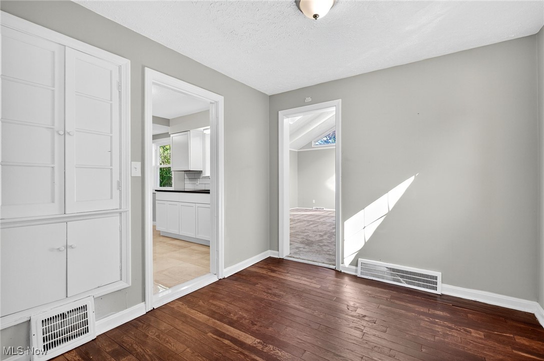 Transit Park 02 - Residential