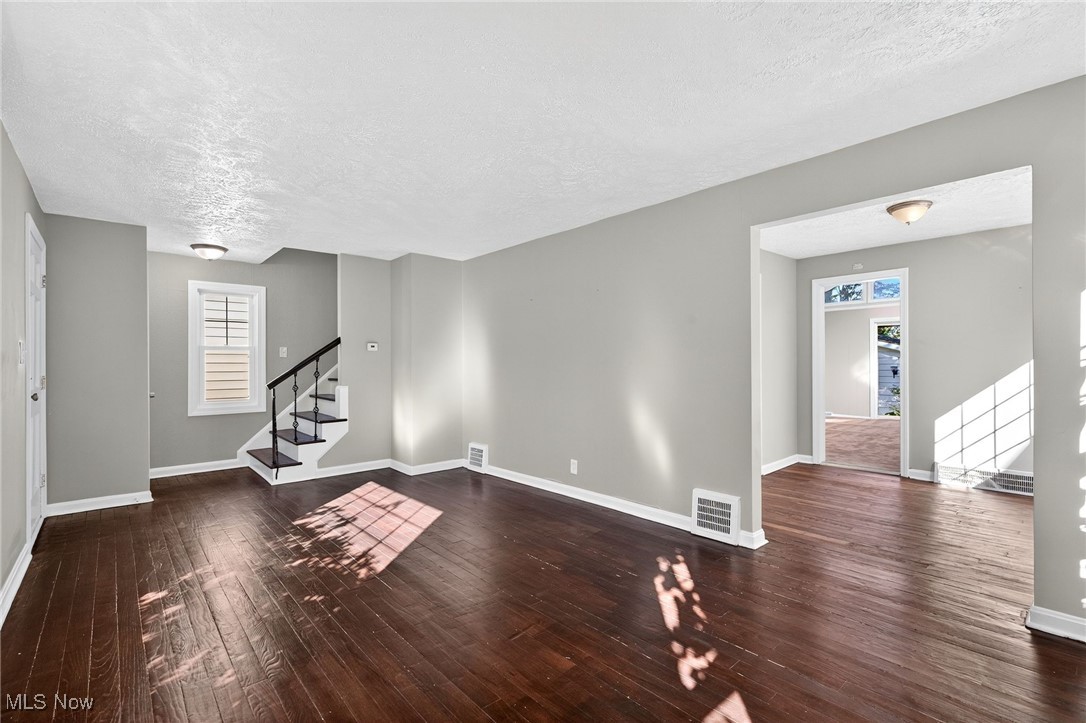 Transit Park 02 - Residential