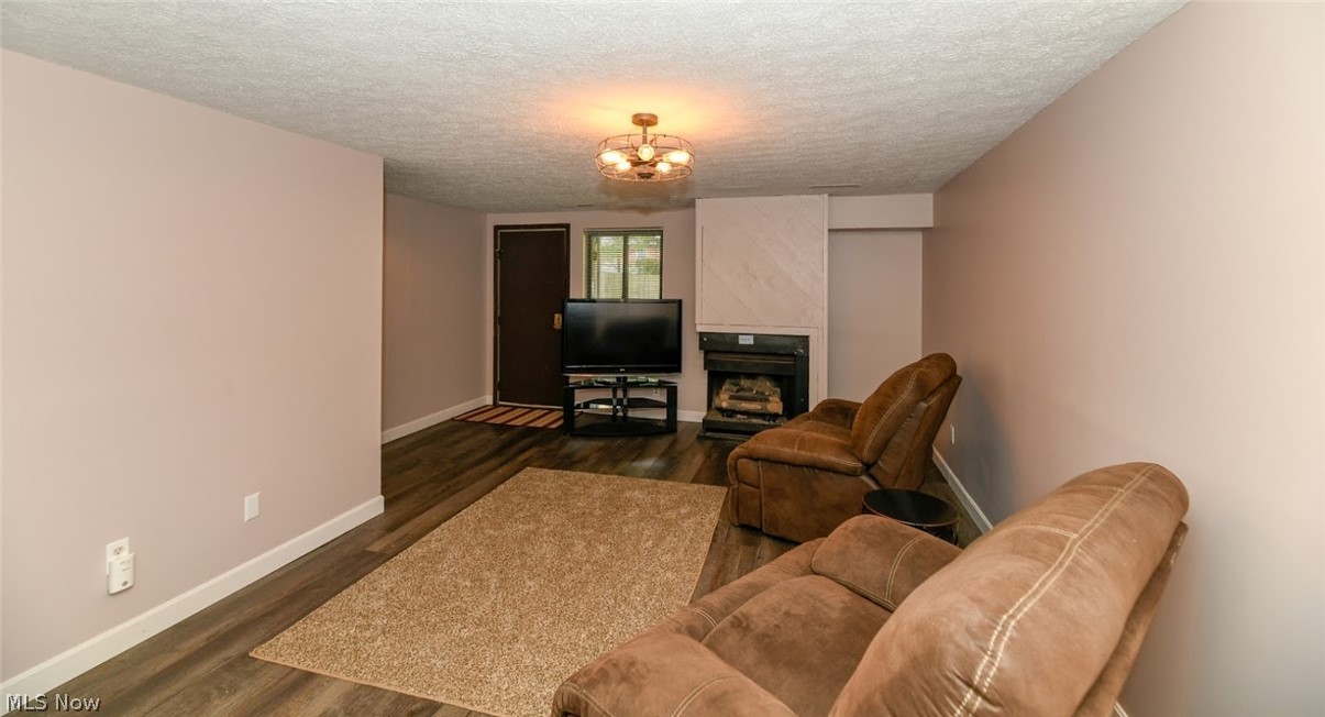 Hillsdale Ridge Condo - Residential