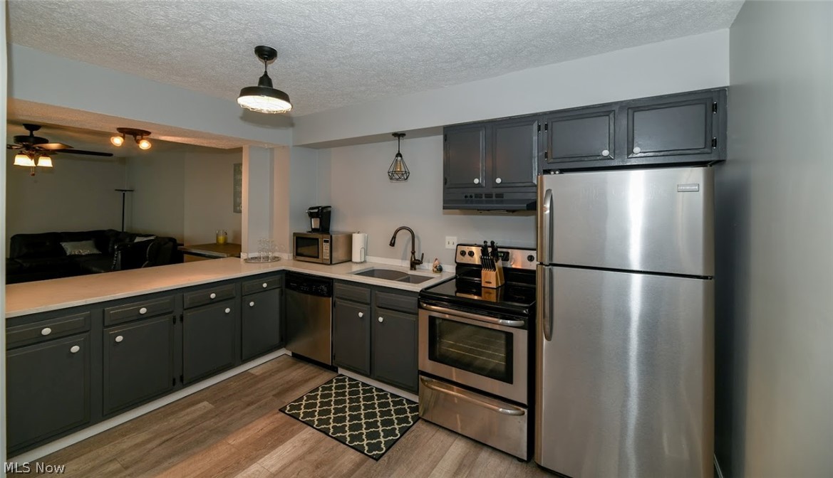 Hillsdale Ridge Condo - Residential