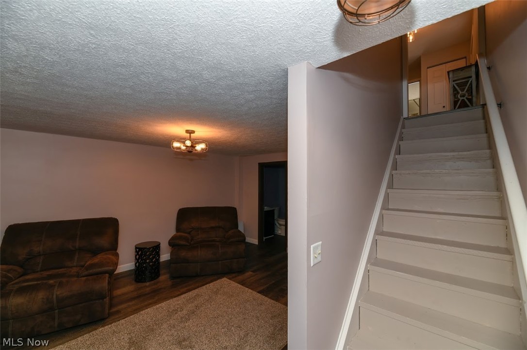 Hillsdale Ridge Condo - Residential