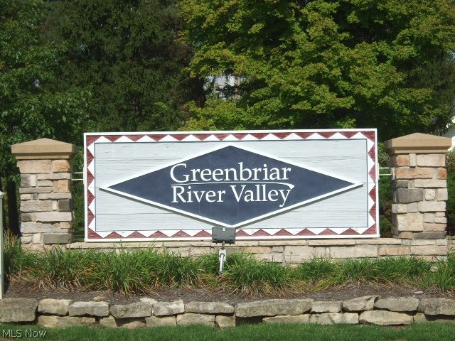 Greenbriar at River Valley - Residential