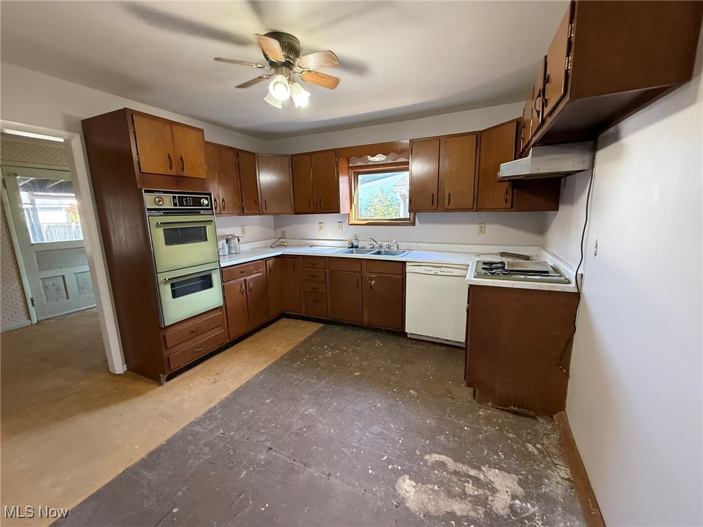 Glass Works Ad - Residential