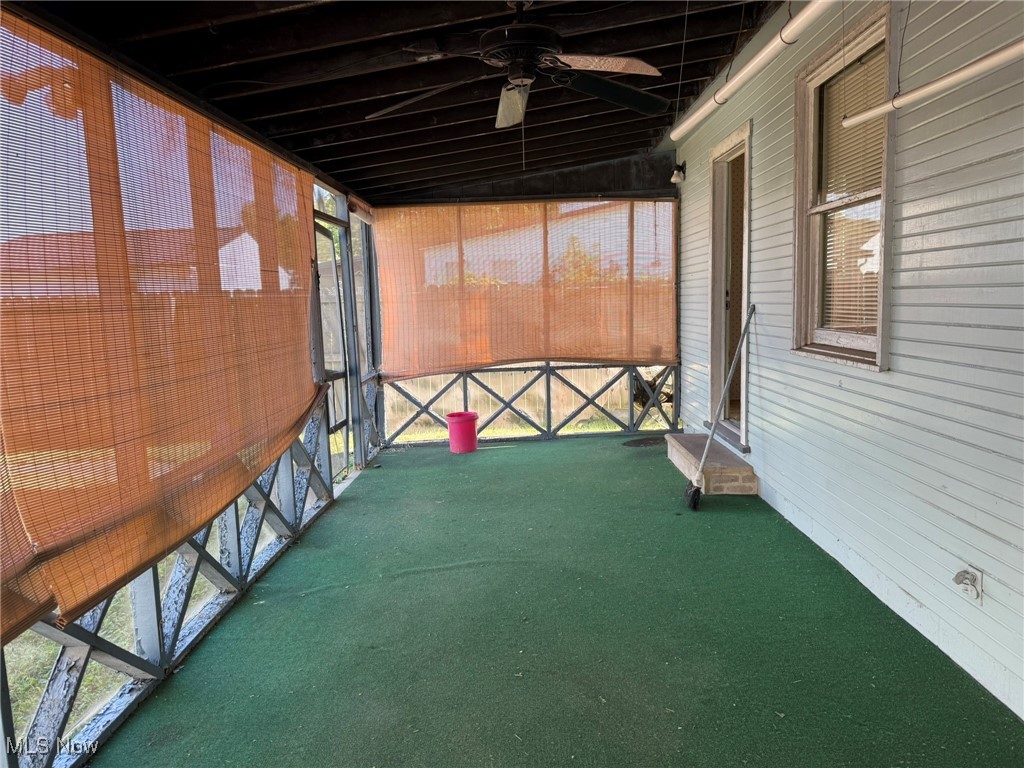 Glass Works Ad - Residential