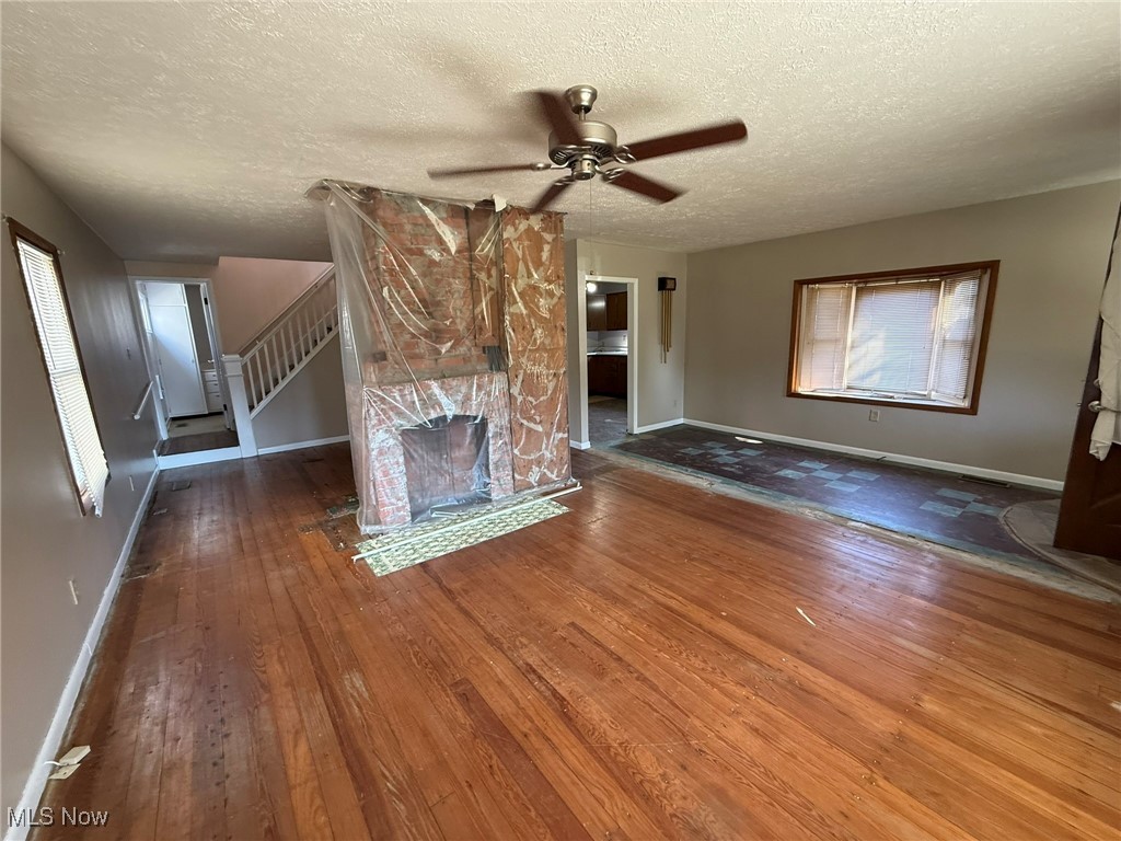 Glass Works Ad - Residential