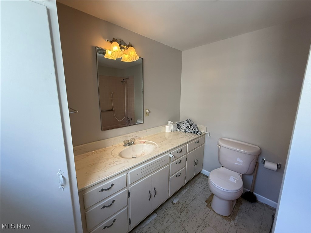 Glass Works Ad - Residential