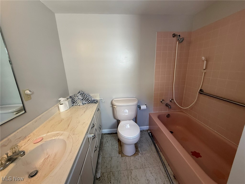 Glass Works Ad - Residential