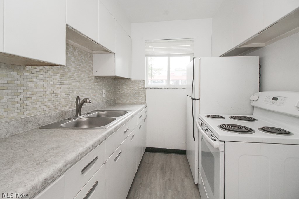 S H Kleinman Realty Companys - Residential Lease