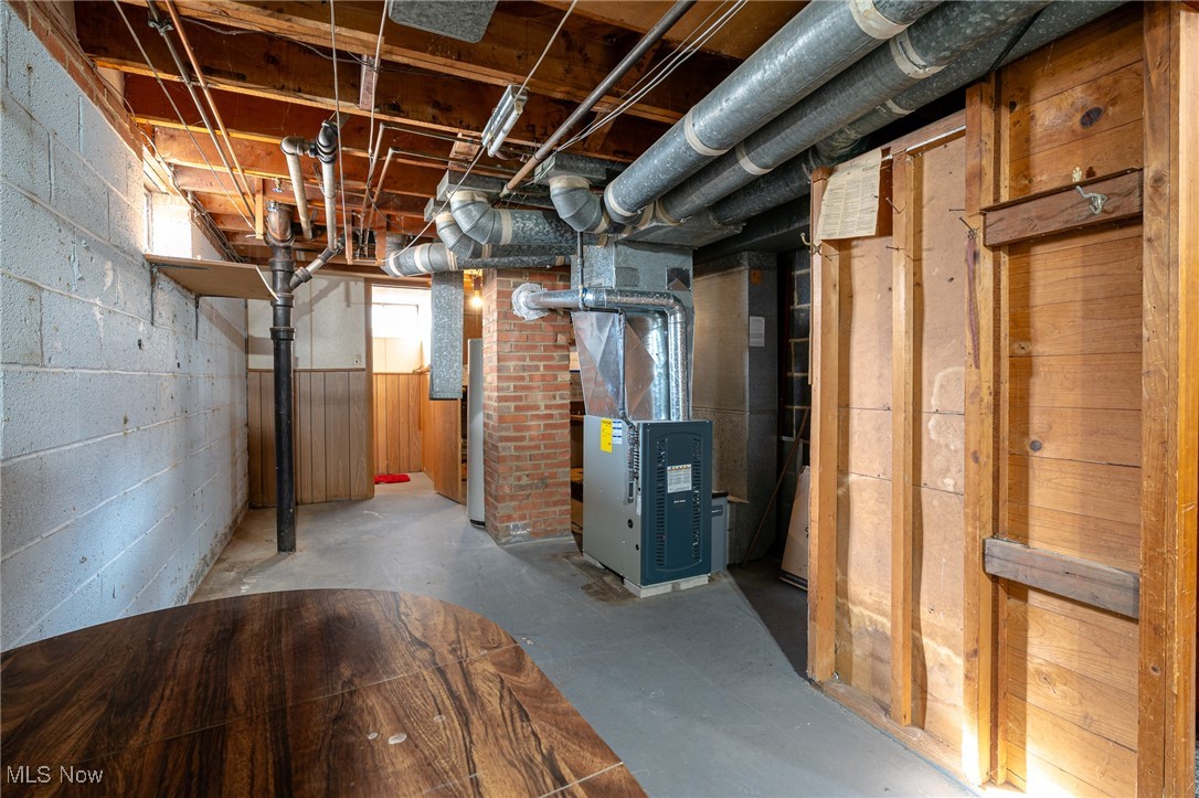 Sunshine Realty Inc 01 - Residential Lease