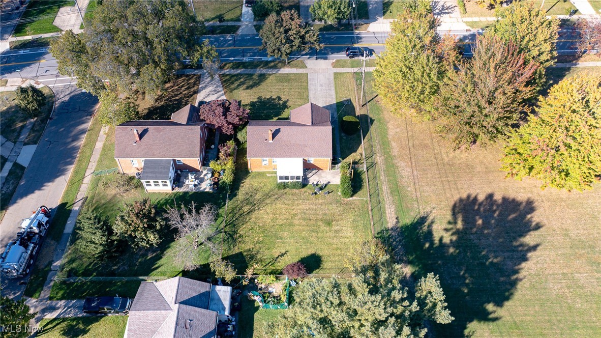 Sunshine Realty Inc 01 - Residential Lease