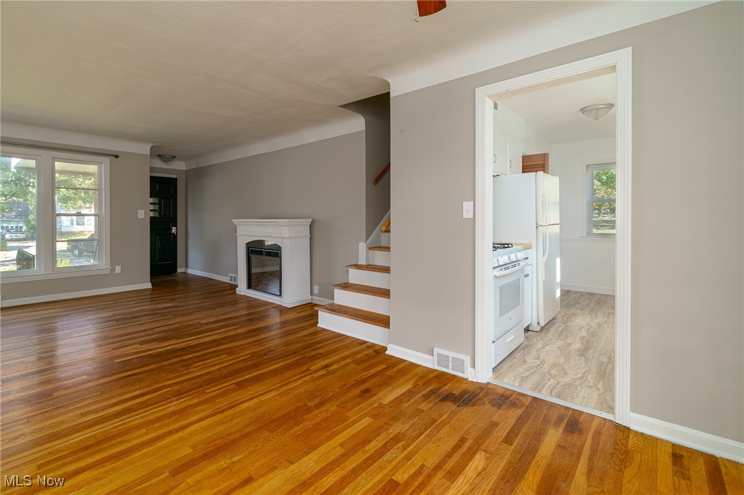 Sunshine Realty Inc 01 - Residential Lease