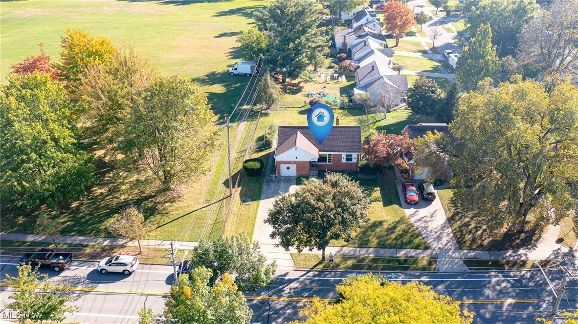 Sunshine Realty Inc 01 - Residential Lease