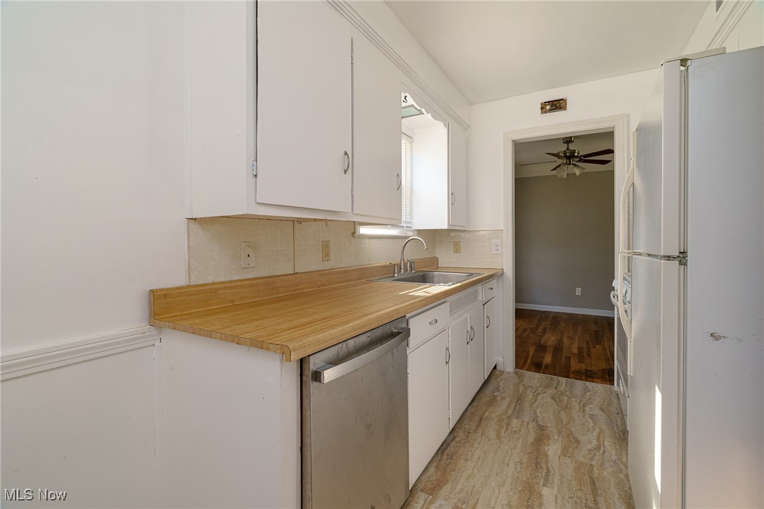 Sunshine Realty Inc 01 - Residential Lease