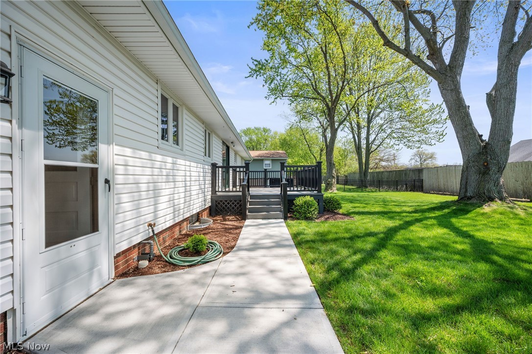 Crystal Shores - Residential