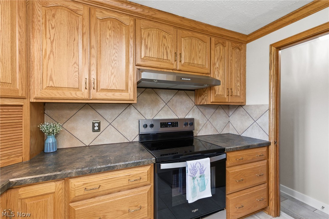 Crystal Shores - Residential