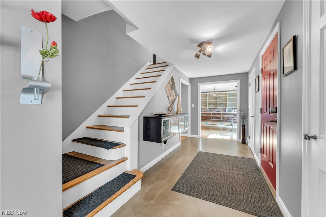 Lois G Wellman Trust - Residential