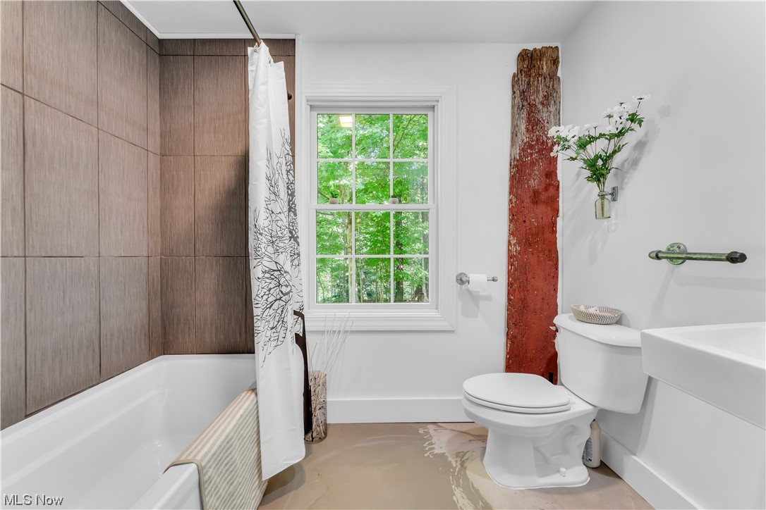 Lois G Wellman Trust - Residential