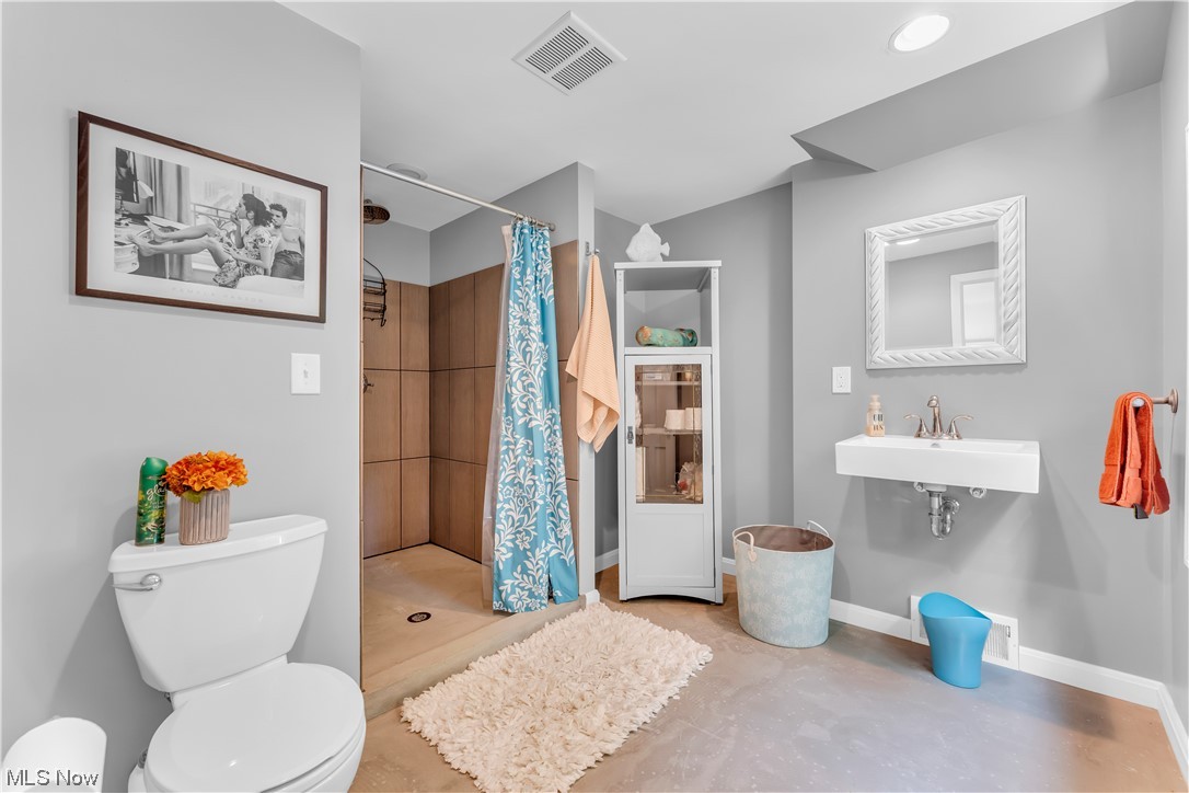 Lois G Wellman Trust - Residential