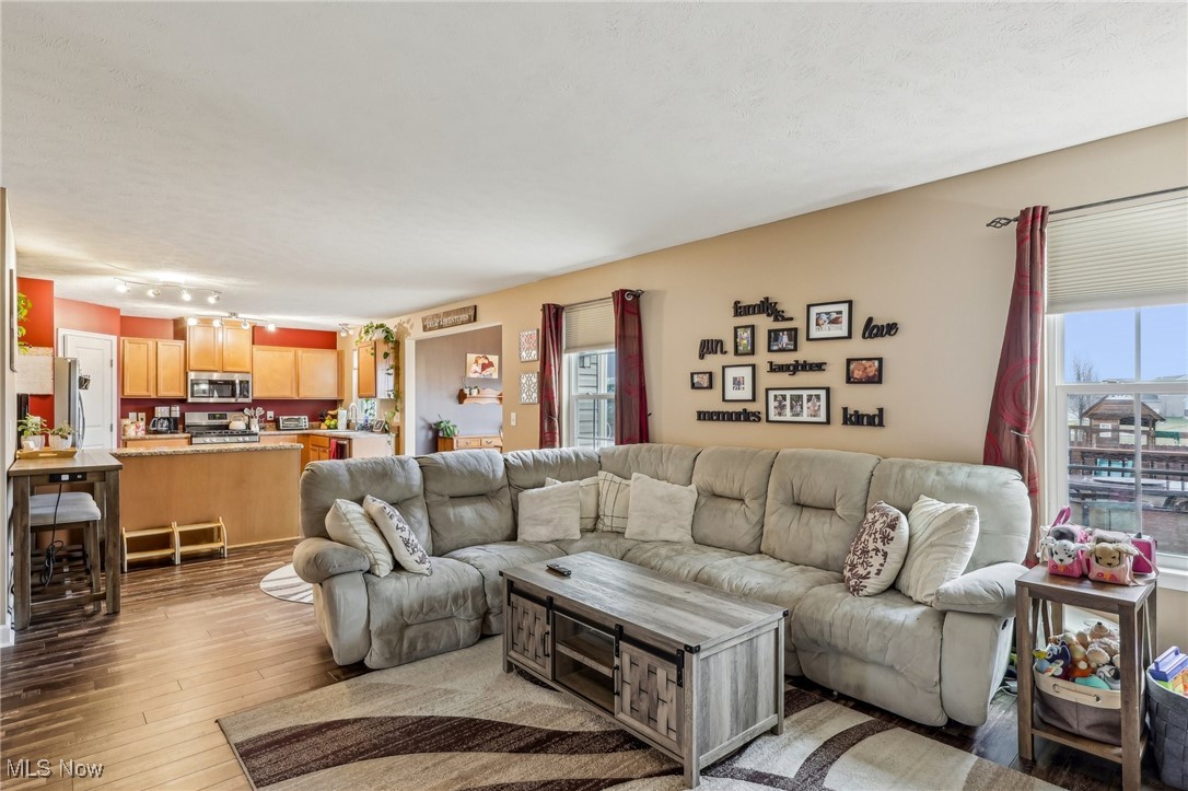 6641 Majestic Drive, North Ridgeville, Ohio image 3