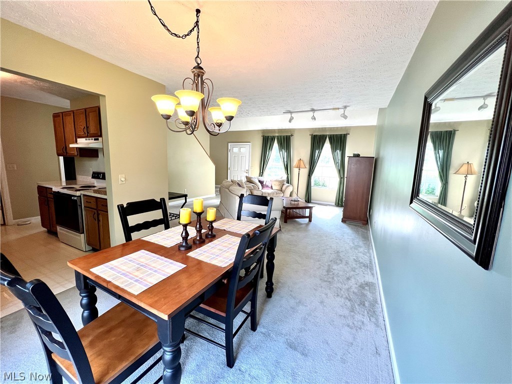 Tinkers Lane Condo - Residential