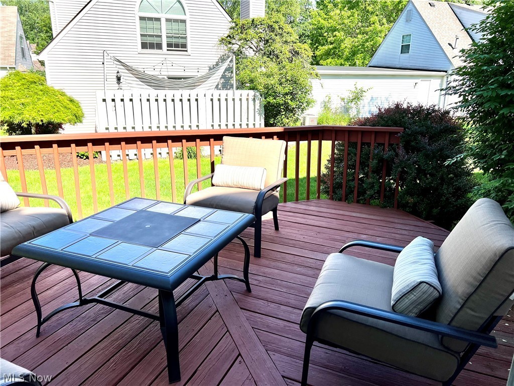 Tinkers Lane Condo - Residential