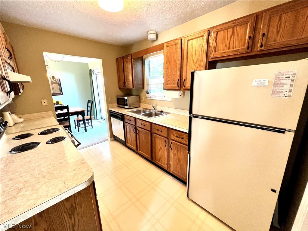 Tinkers Lane Condo - Residential