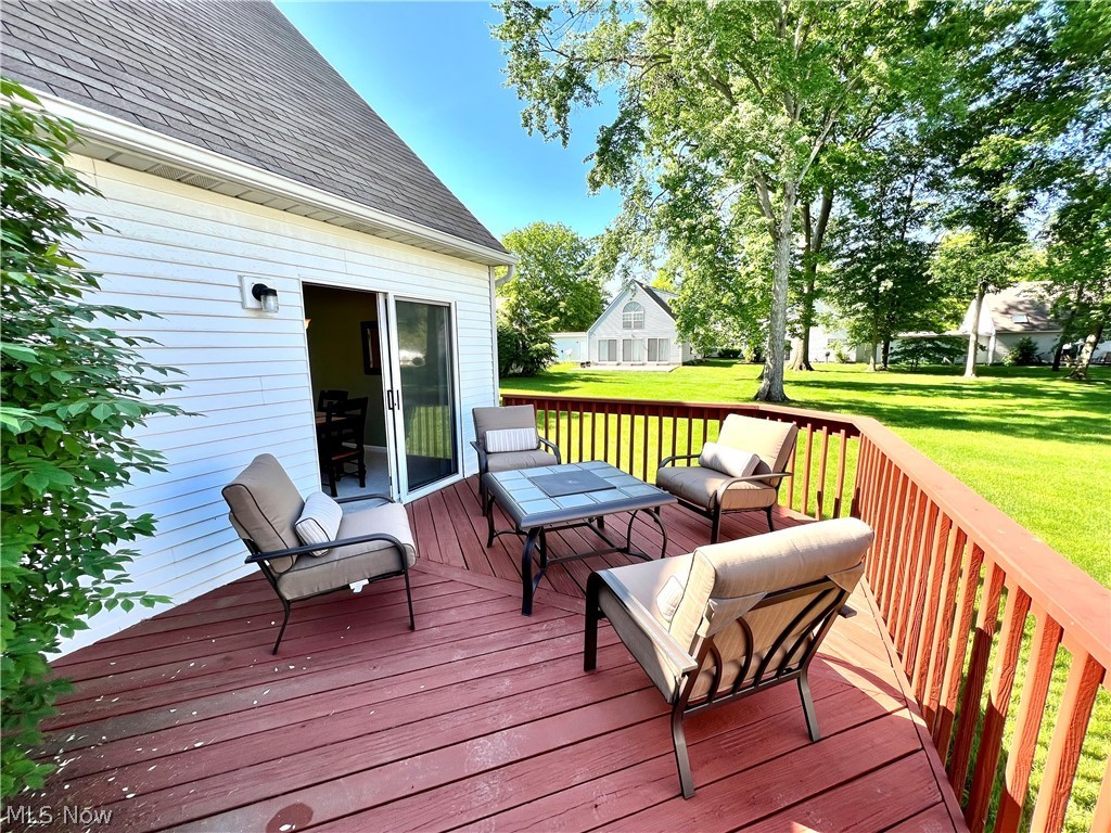 Tinkers Lane Condo - Residential