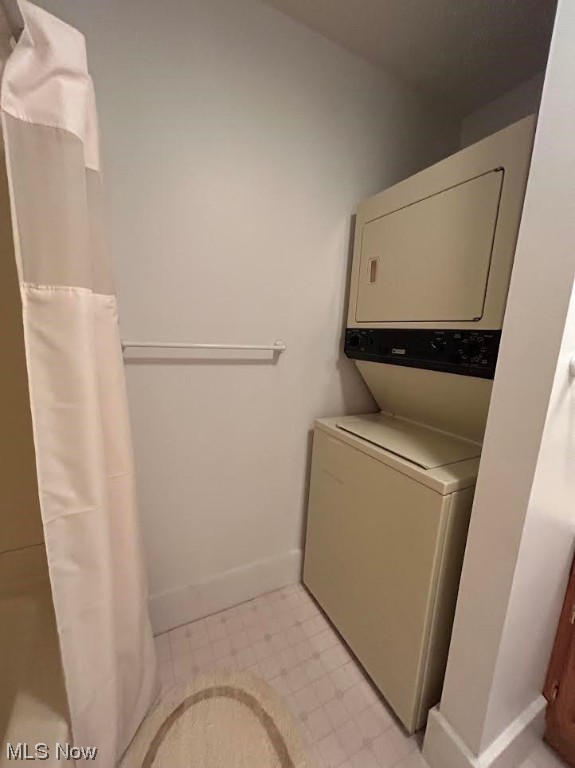 Square #21 - Residential Income