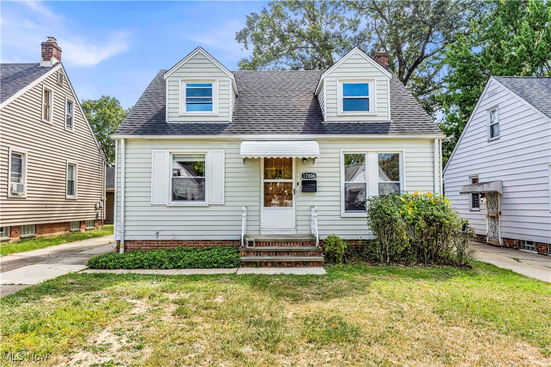 17806 Waterbury Ave, Maple Heights - Spacious 3 bed 1 bath single family home! //
$ 1185 rent / $ 1185 deposit //
$49 application fee per adult //
1-2 pets OK in this unit. After application pre-approval, a PetScreening is required for any animals to proceed with one of our properties; a PetScreening affidavit is still required if you have no pets. (Some breed restrictions apply per HUD guidelines). //
NO SMOKING //
1 time $149 non-refundable set up fee paid at lease signing //
21-30 day move in, pending city compliance- NO EXCEPTIONS //
$30/month required resident benefit package; can include personal property/liability insurance for an additional $5/month for $35/month total //
After application Pre-Approval 1 applicant per household application is required to fill out a PetScreening application, before being about to proceed with placing a Reservation Fee for one of our properties. Â You will receive a pre-approval for your application and in order to proceed, the PetScreening is required. Even if you have NO pets - this application must be filled out. One time, non-refundable pet fee of $200-500 per animal applies to all pets & must be paid before or when you pay your first month rent. (No fee for qualified assistance animals). //
Our application is processed through secure site: Findigs, and they require ID and income verification. Without this, your application will not be processed. They offer 24/7 chat support on their application directly if you have any questions. //
BEDROOMS: 3 //
BATHROOMS: 1 //
APPLIANCES PROVIDED: Â N/A //
UTILITIES / RESIDENT RESPONSIBILITY: Residents are responsible for all utilities including: water/sewer/trash, gas & electric and are responsible to maintain lawn care, maintenance & snow removal. //
Serious inquiries only.