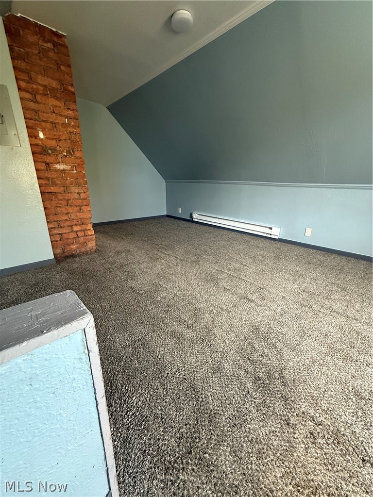 Euclid Collamer 01 - Residential Income