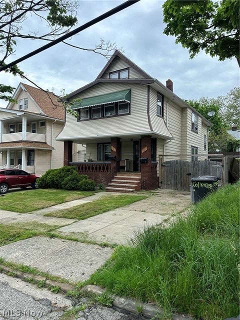1753 Collamer Avenue Cleveland OH 44112