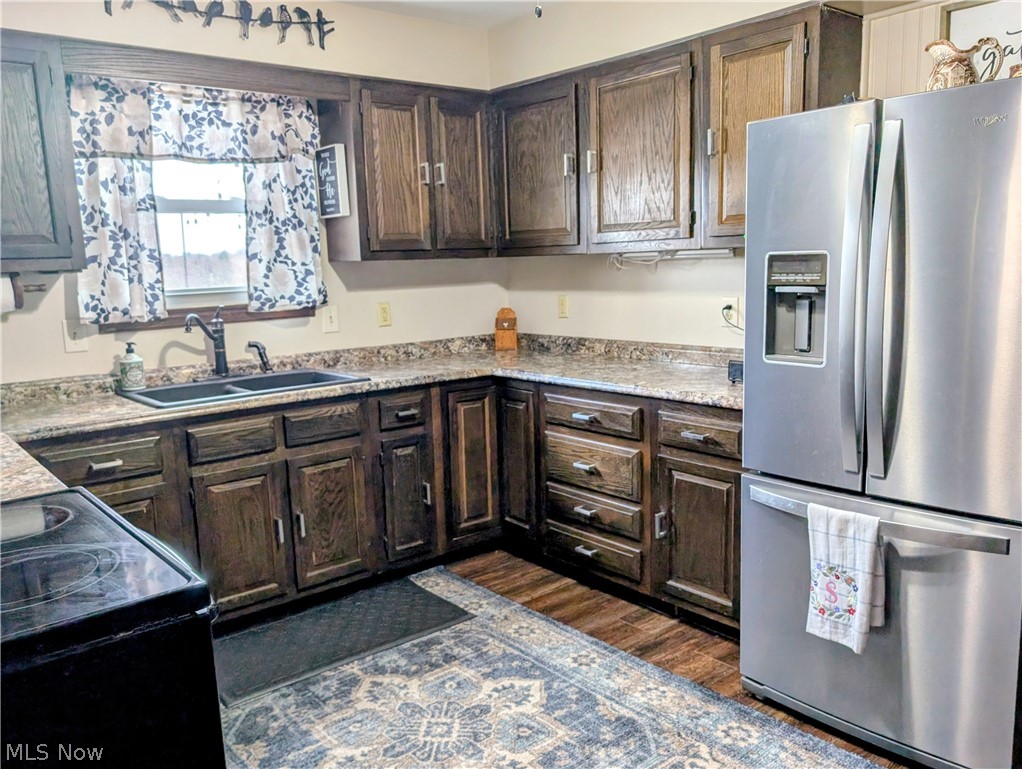 Imperial Park - Residential