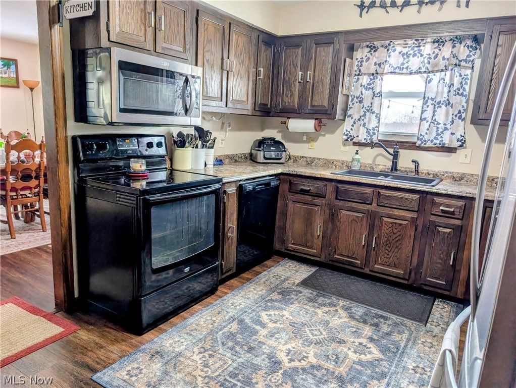 Imperial Park - Residential