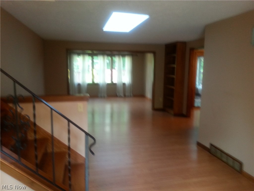 Irish Oaks - Residential