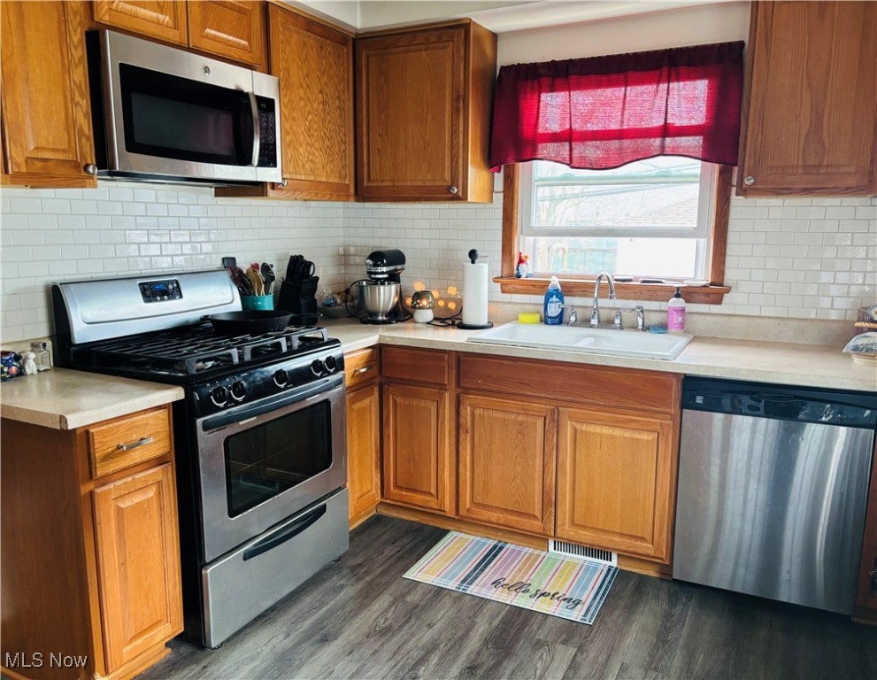 29401 Fairway Boulevard, Willowick, Ohio image 2