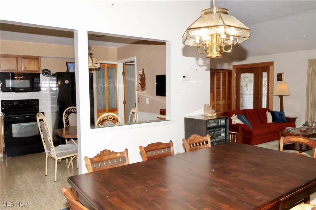 White Oak Drive 06 - Residential