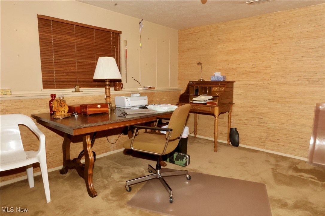 White Oak Drive 06 - Residential
