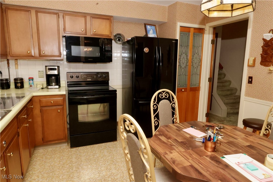 White Oak Drive 06 - Residential