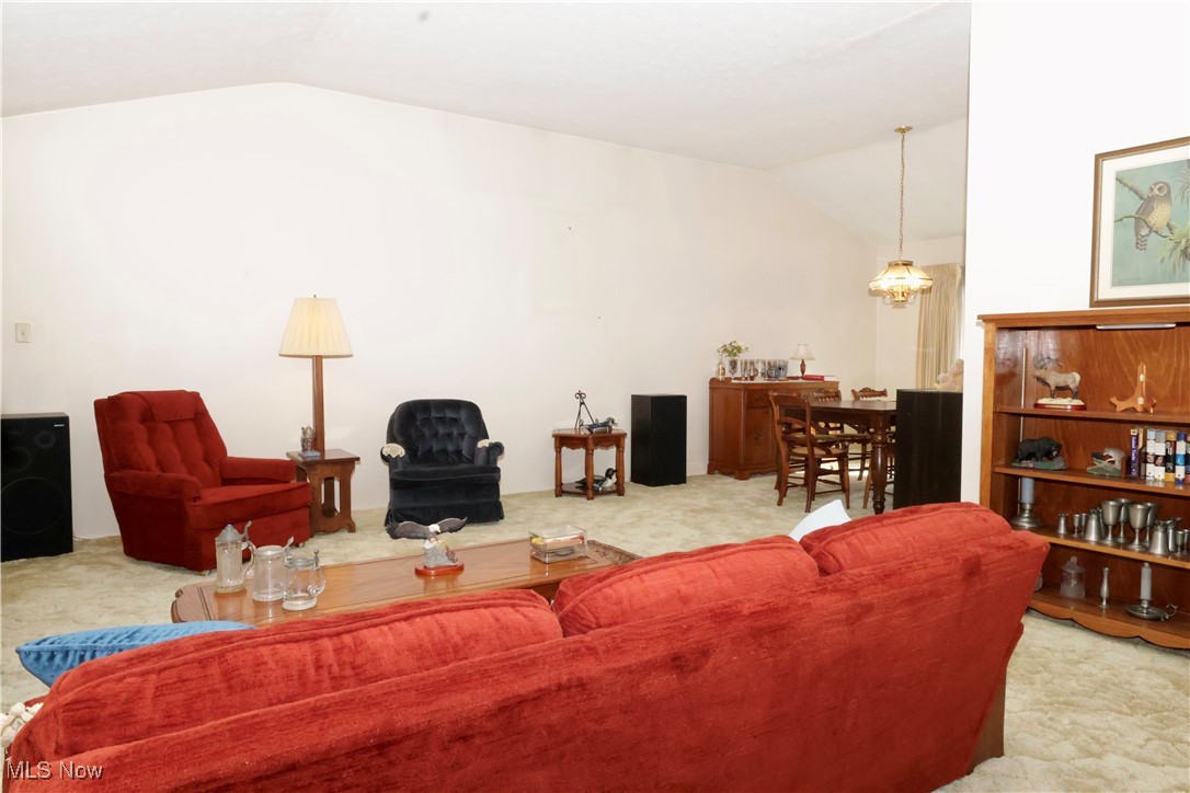 White Oak Drive 06 - Residential