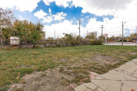 Photo of 12601 Saint Clair Avenue, Cleveland, OH 44108 (MLS # 5239784)