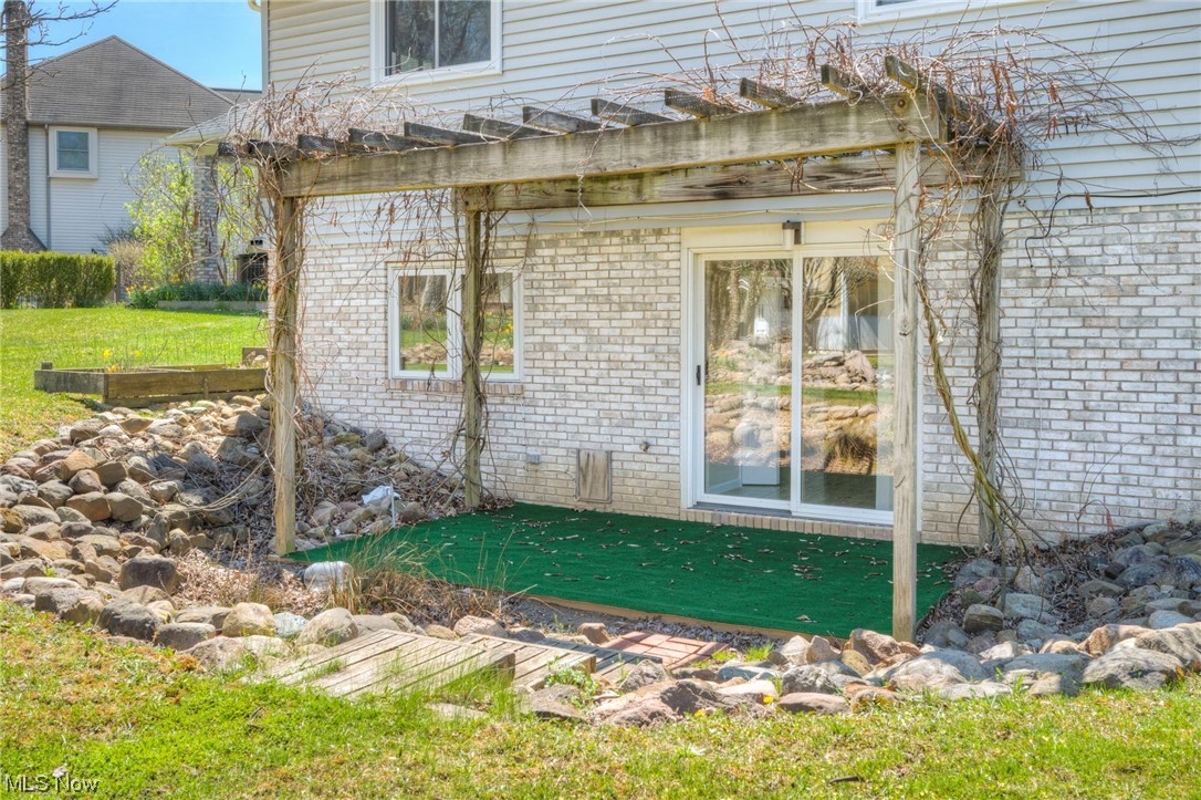 Pine Lakes - Residential