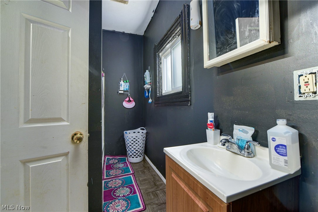 J H Sargents - Residential Income