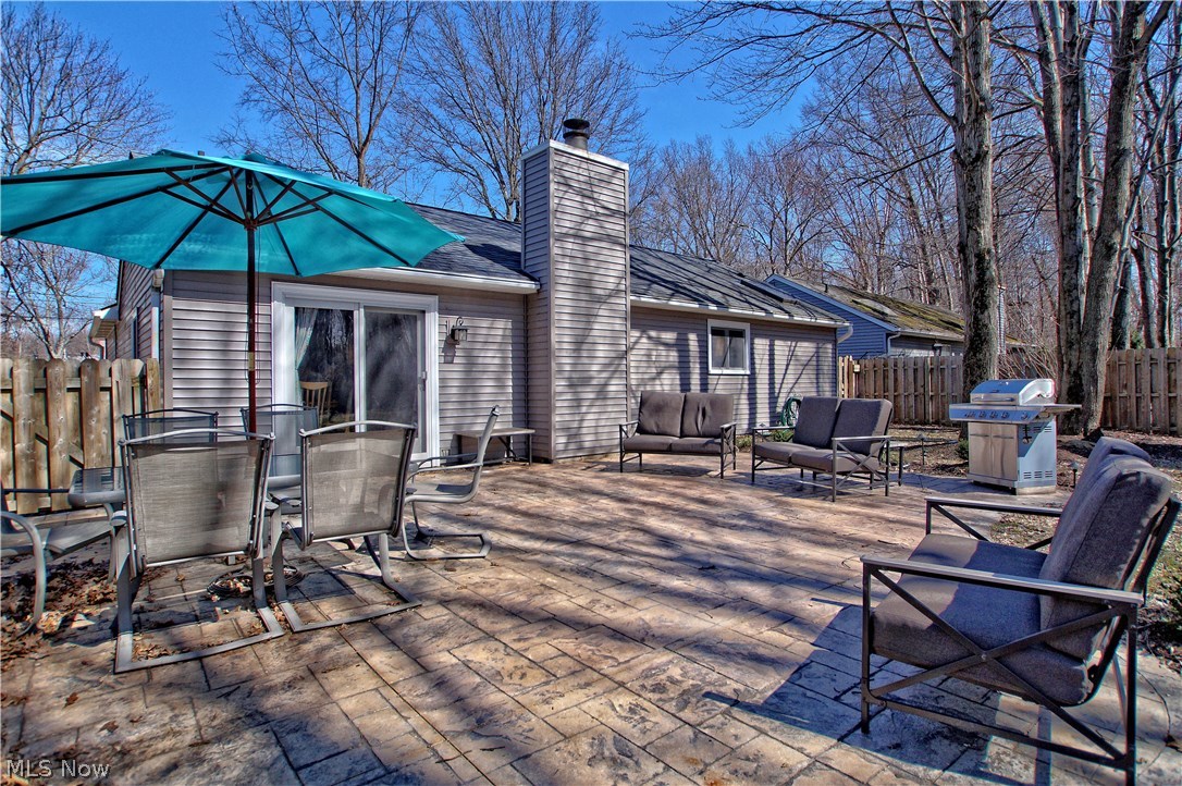 Maplelawn Drive - Residential