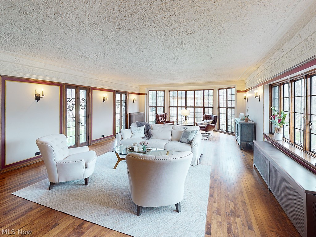 South Shaker Lakes Sub/O P & M J - Residential