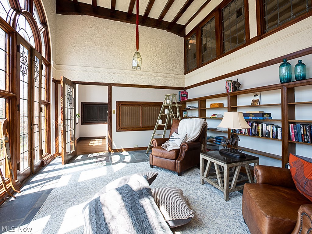 South Shaker Lakes Sub/O P & M J - Residential