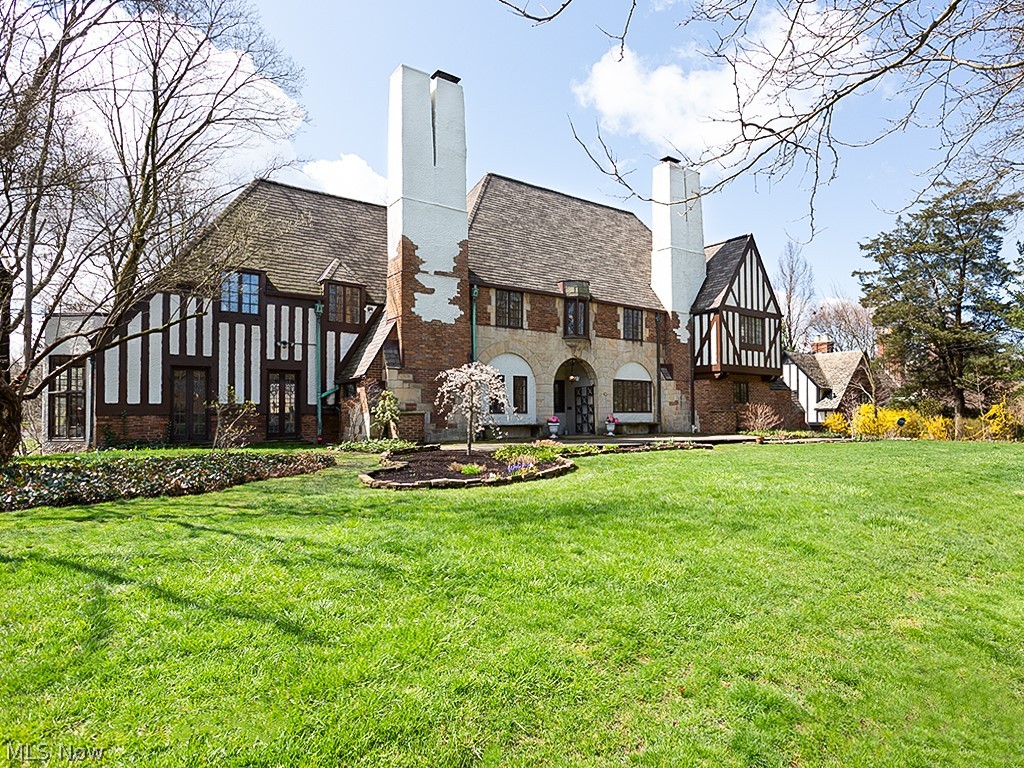 South Shaker Lakes Sub/O P & M J - Residential