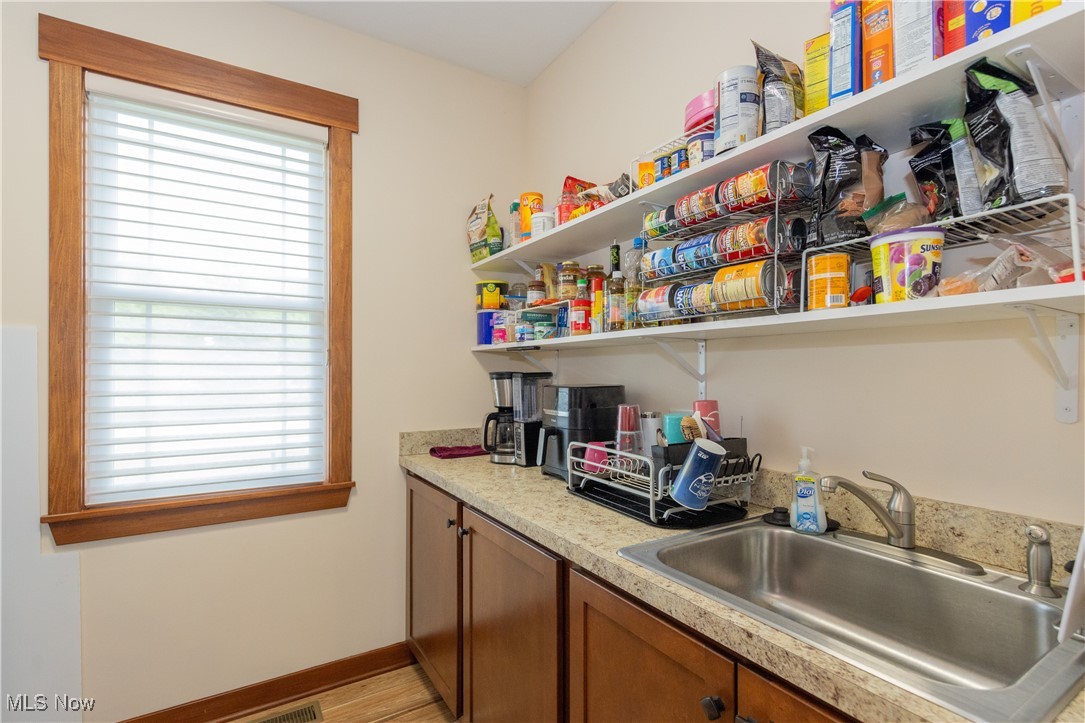 17552 Woodlawn Court, Strongsville, Ohio image 18